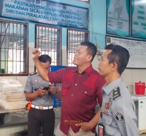 Kalapas Narkotika Kelas IIA Bandung Tinjau Langsung Persiapan Lomba Dapur Sehat